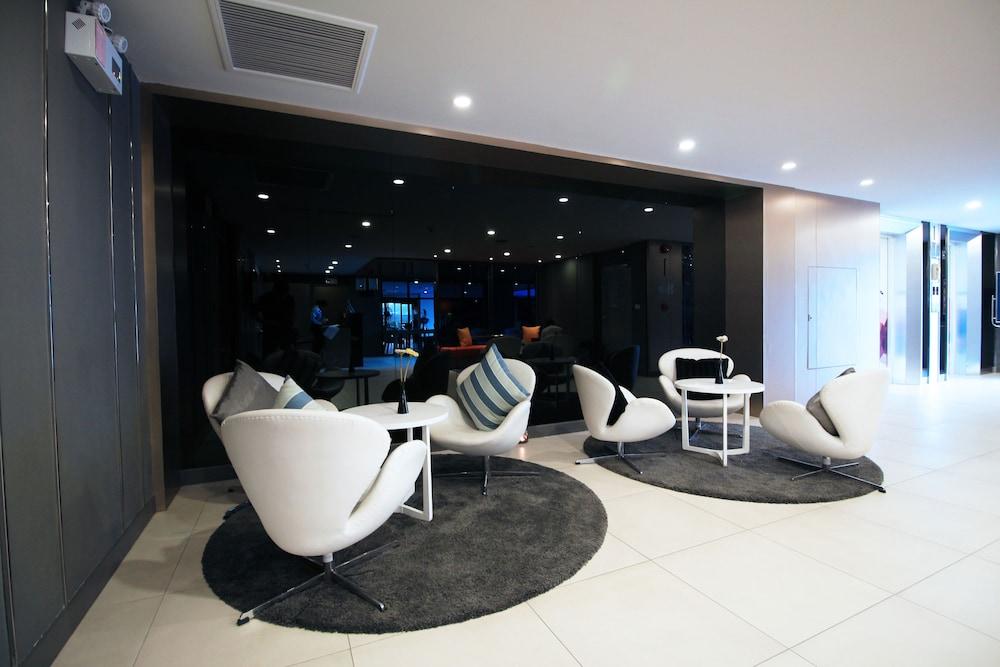 Xen Hotel Nakhon Pathom - Sha Plus Екстер'єр фото