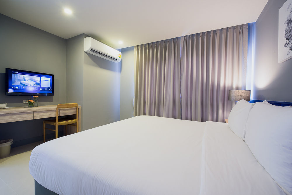 Xen Hotel Nakhon Pathom - Sha Plus Екстер'єр фото