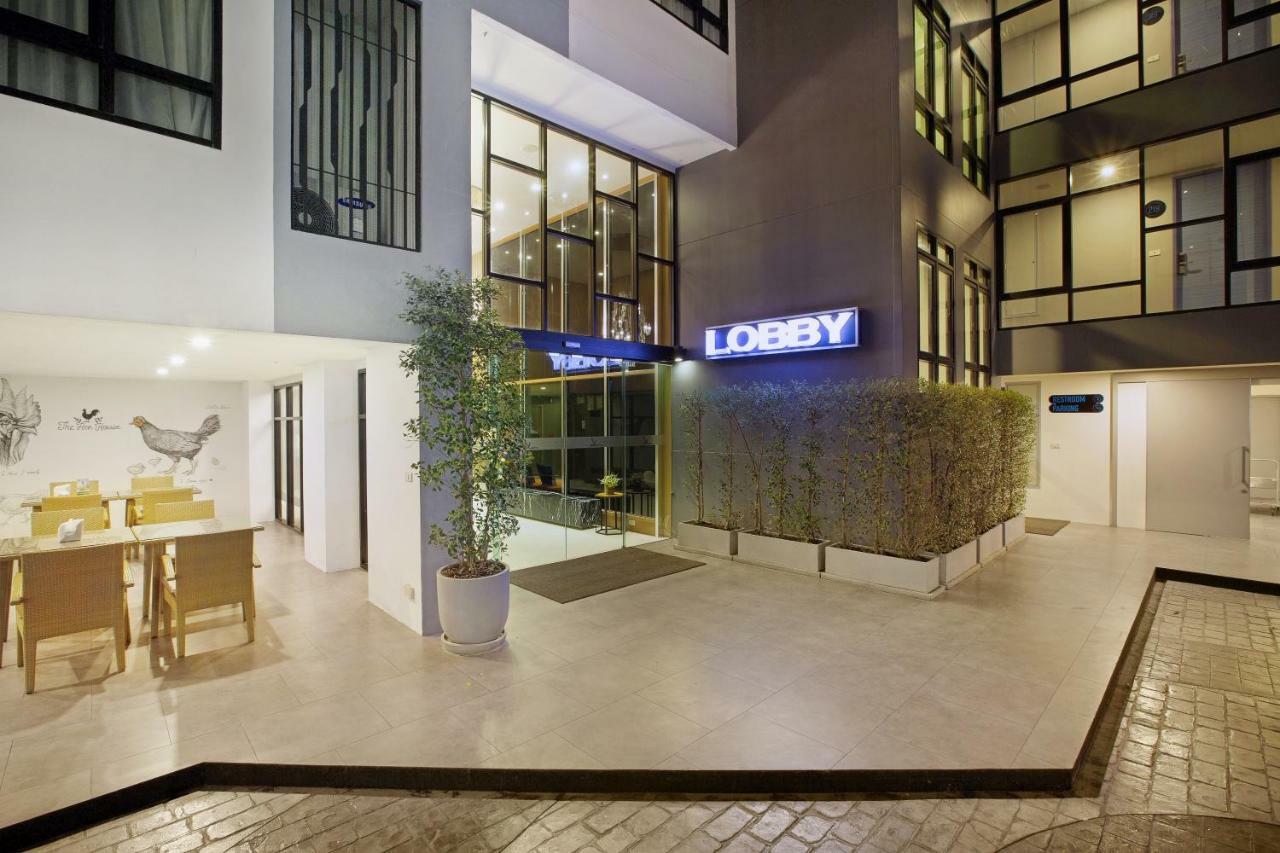Xen Hotel Nakhon Pathom - Sha Plus Екстер'єр фото